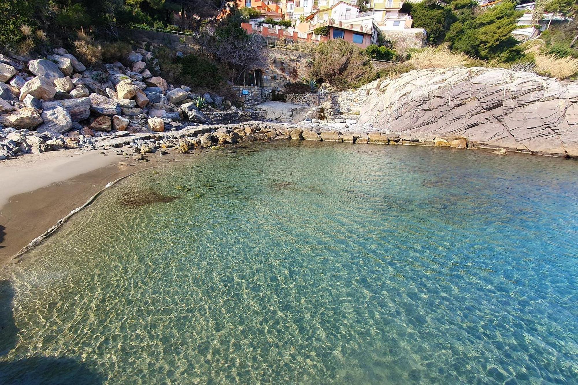 C22 Beachfront Villa - Spa Bath, Pool, Private Beach, Parking Free Marina dʼMarina dʼAndora Bagian luar foto