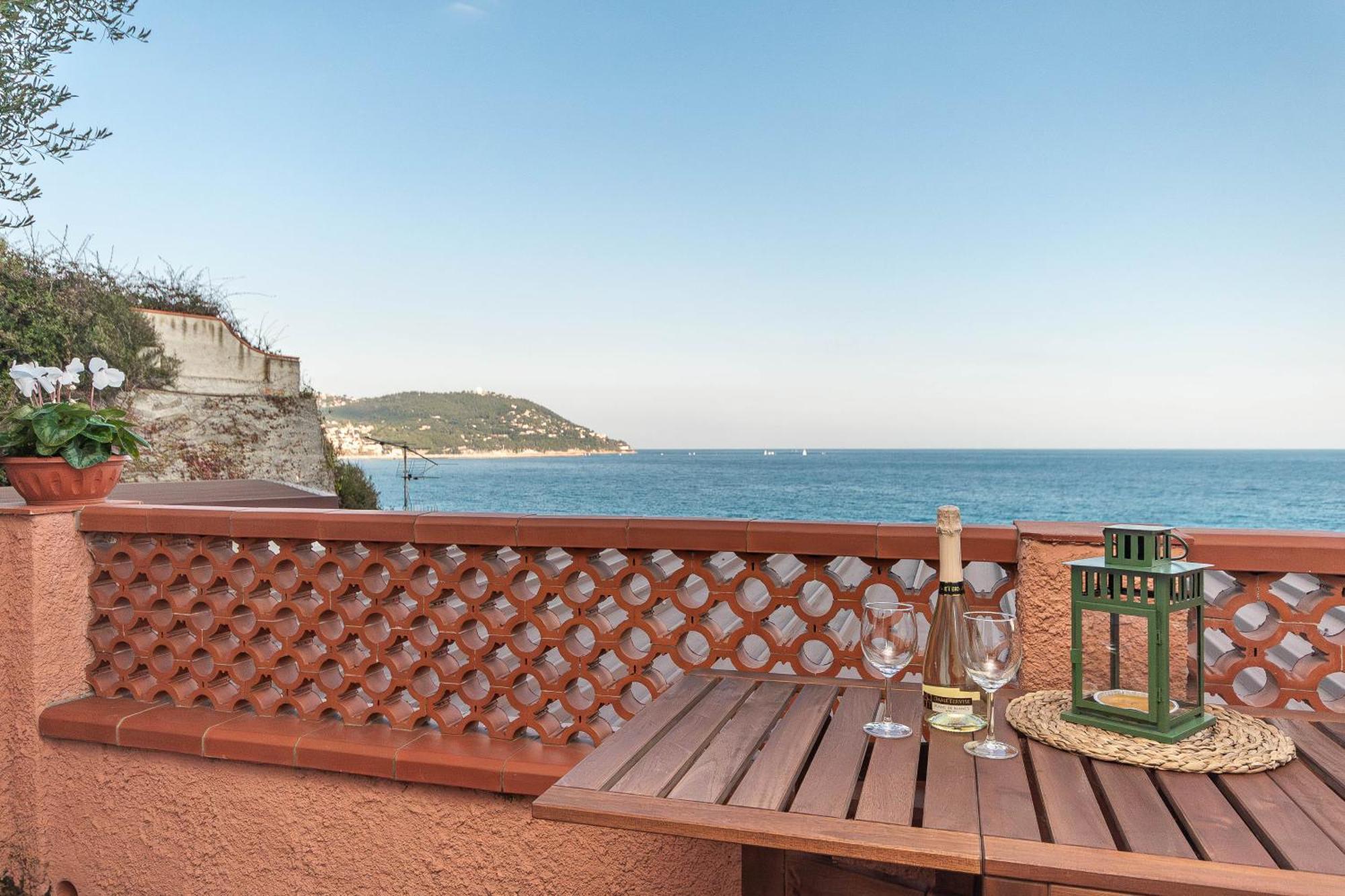 C22 Beachfront Villa - Spa Bath, Pool, Private Beach, Parking Free Marina dʼMarina dʼAndora Bagian luar foto