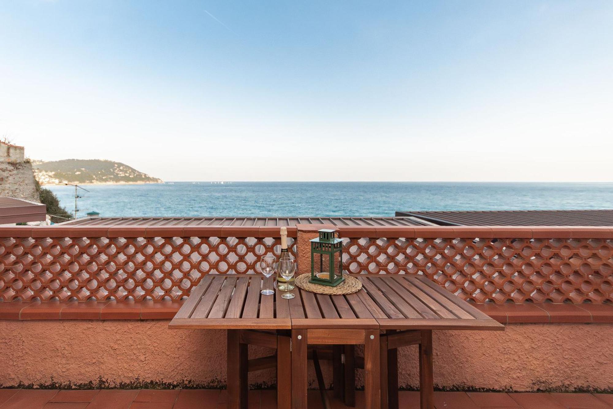 C22 Beachfront Villa - Spa Bath, Pool, Private Beach, Parking Free Marina dʼMarina dʼAndora Bagian luar foto